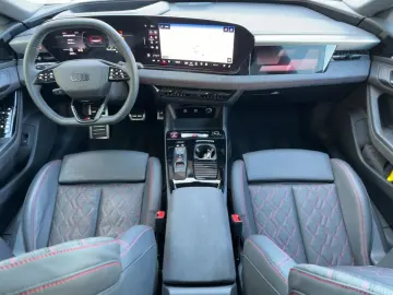 AUDI A6 Sportback e-tron perf. S-LINE MATRIX B&O PANO