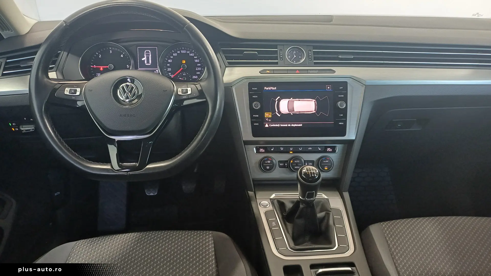 VW Passat Variant Advance 2.0 TDI 150CP M6