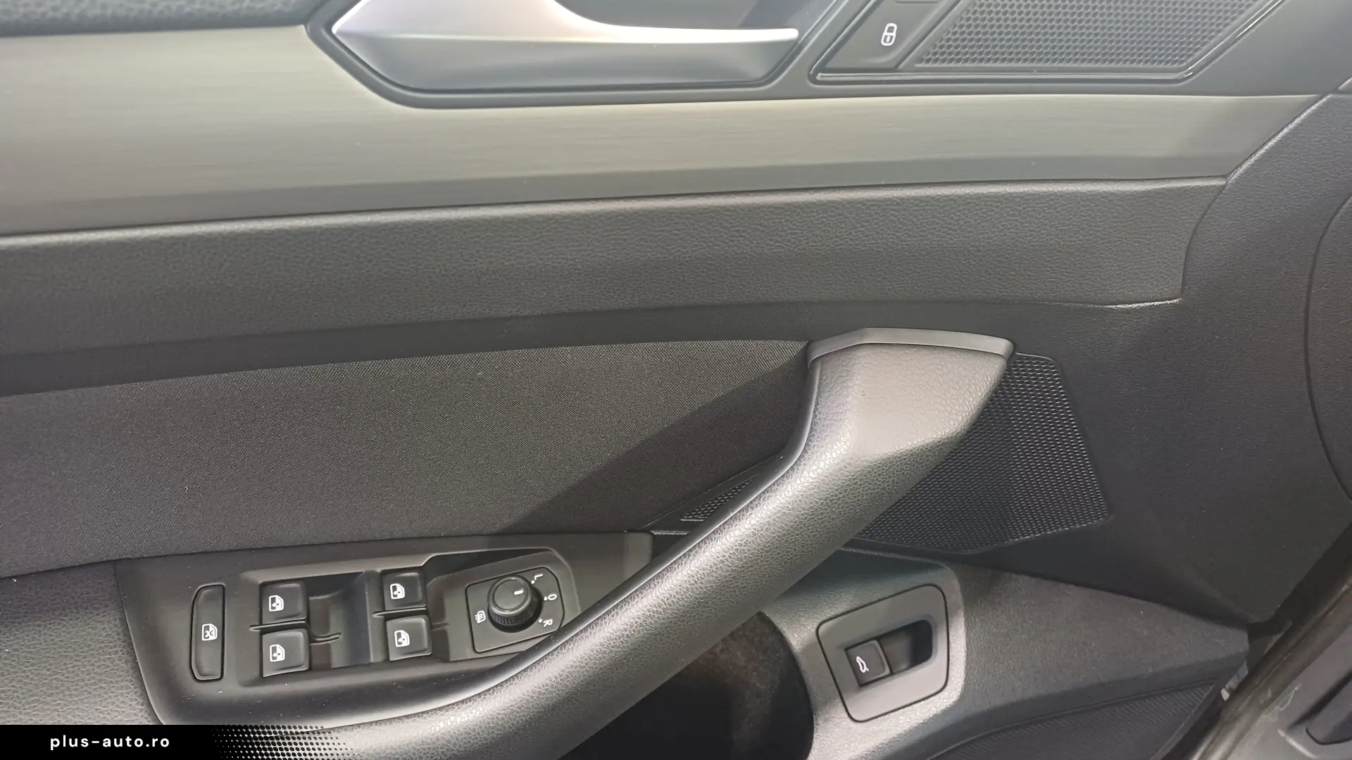 VW Passat Variant Advance 2.0 TDI 150CP M6