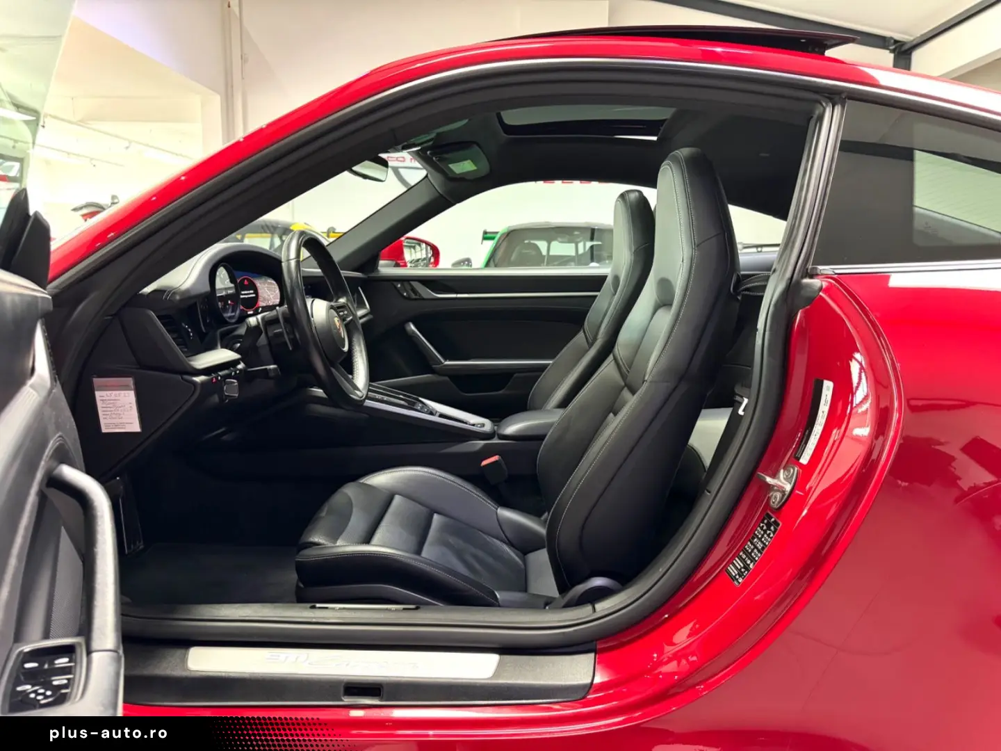 PORSCHE 992-911 CARRERA COUPE PANO SPORT-AGA KAMERA 21