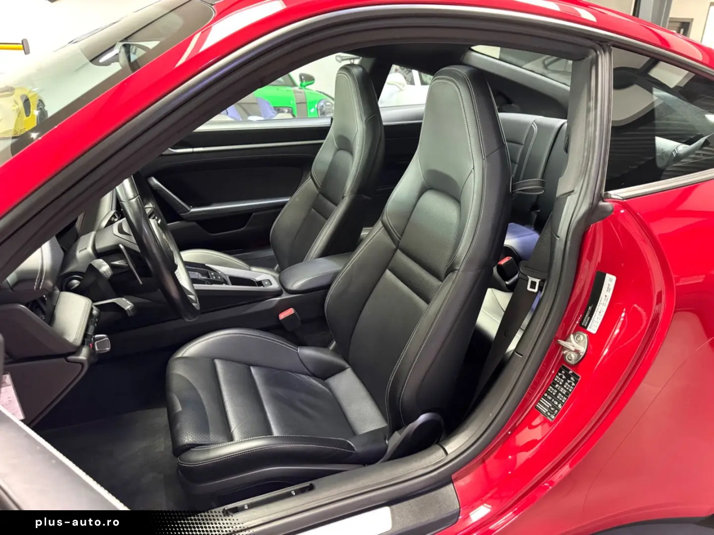 PORSCHE 992-911 CARRERA COUPE PANO SPORT-AGA KAMERA 21