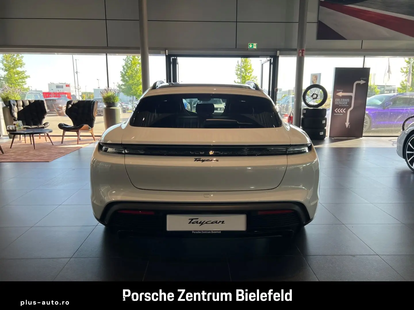PORSCHE Taycan Sport Turismo LED-Matrix Surround-View