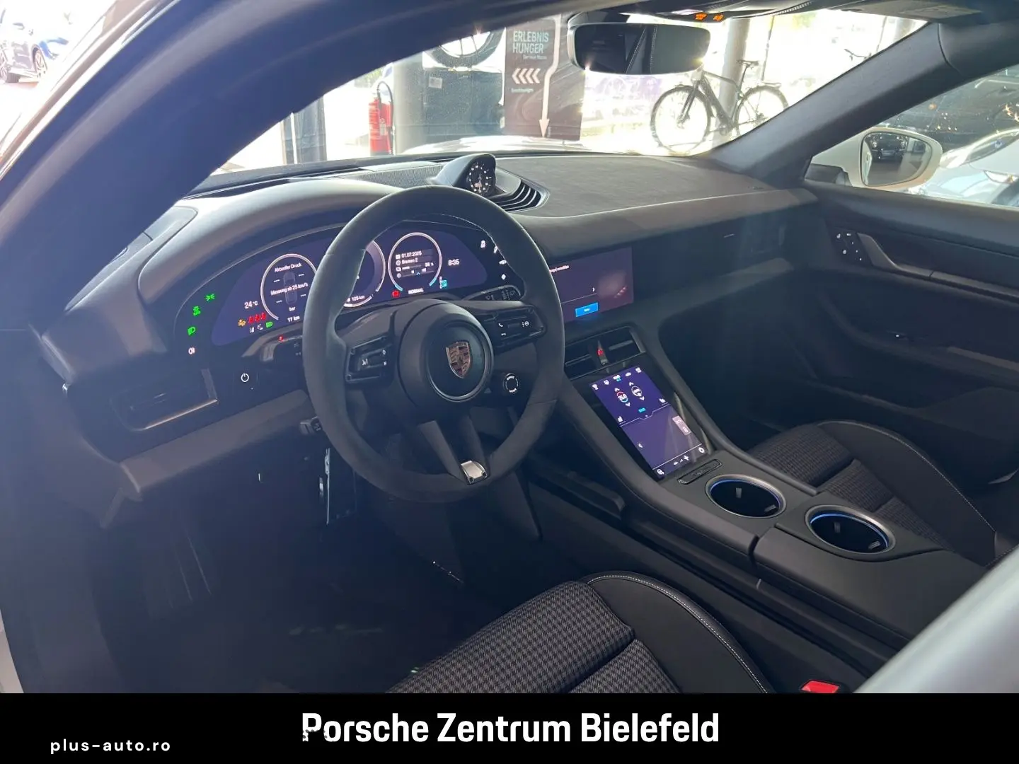PORSCHE Taycan Sport Turismo LED-Matrix Surround-View