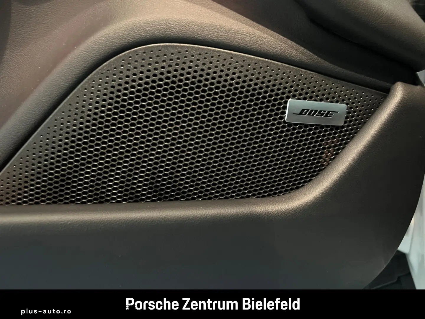 PORSCHE Taycan Sport Turismo LED-Matrix Surround-View