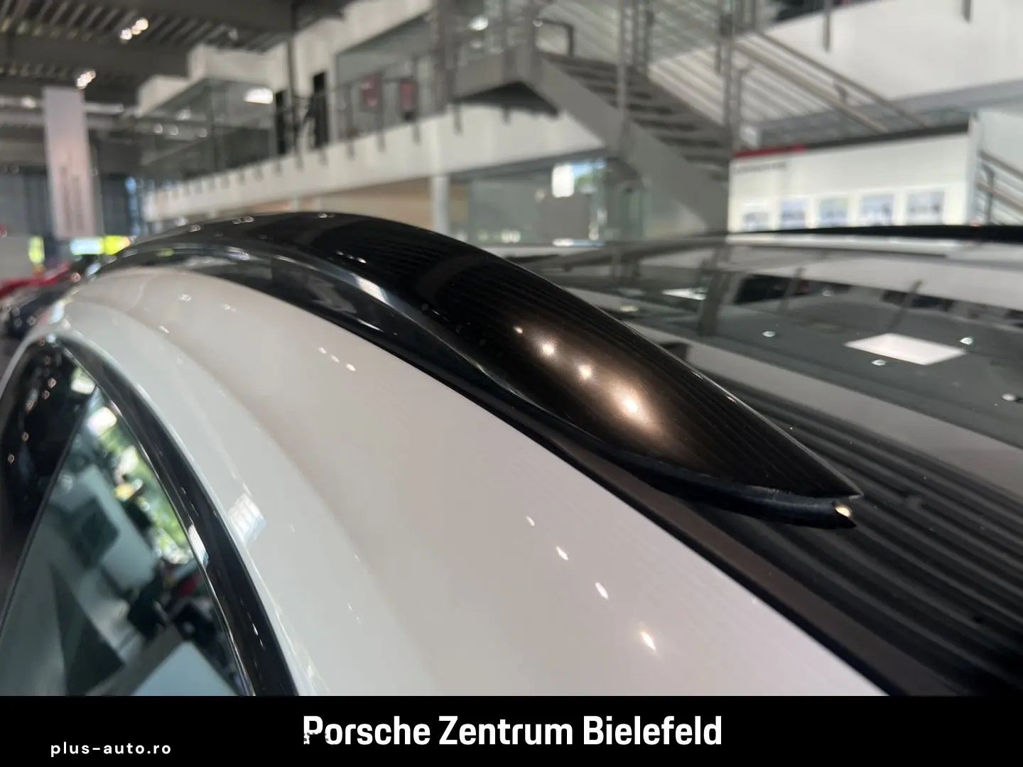 PORSCHE Taycan Sport Turismo LED-Matrix Surround-View