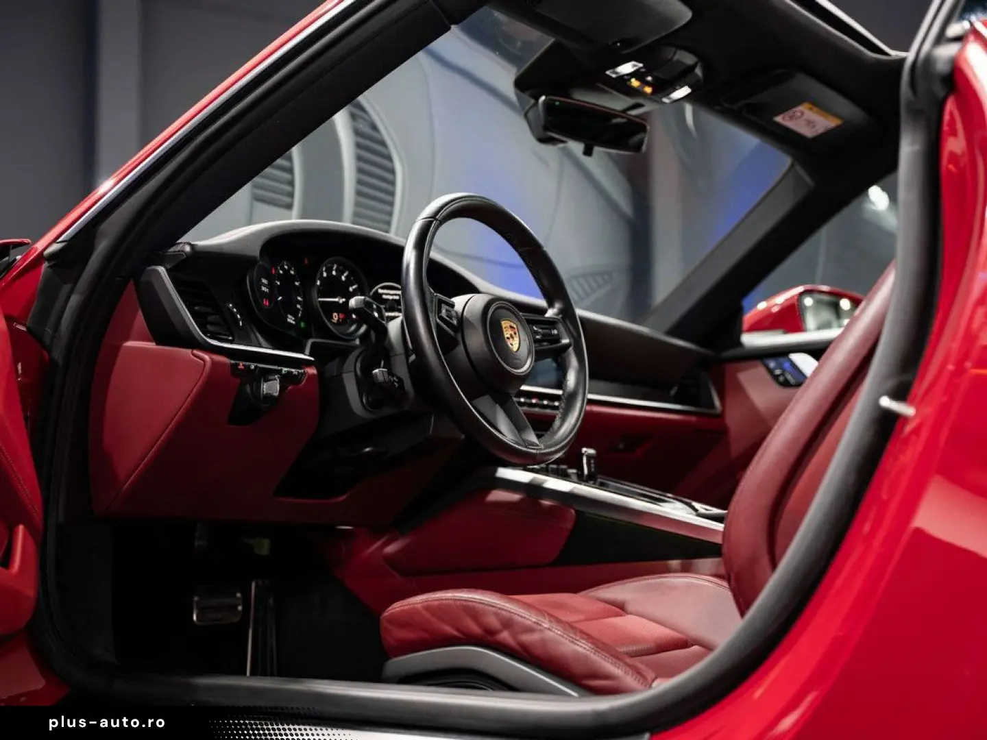 PORSCHE 992 992 Carrera 2 Coupé  LAGE BIV  - Pano - CC -