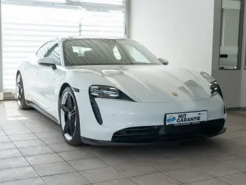 PORSCHE Taycan 4S BOSE LenkHzg Sport-Chrono