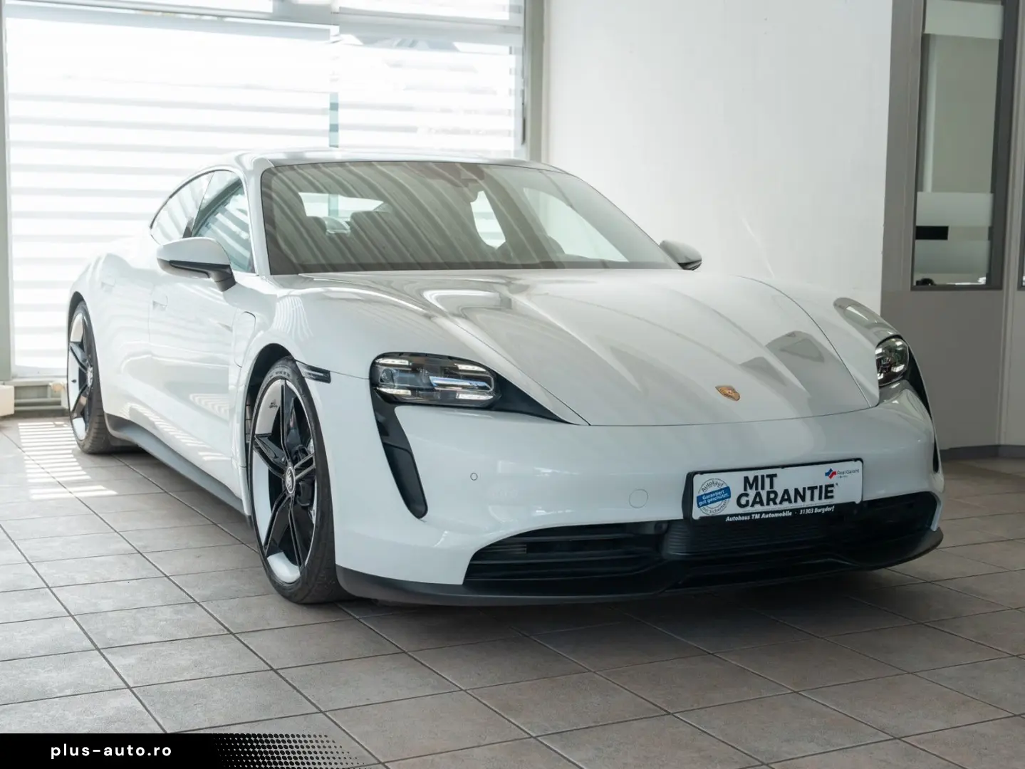 PORSCHE Taycan 4S BOSE LenkHzg Sport-Chrono