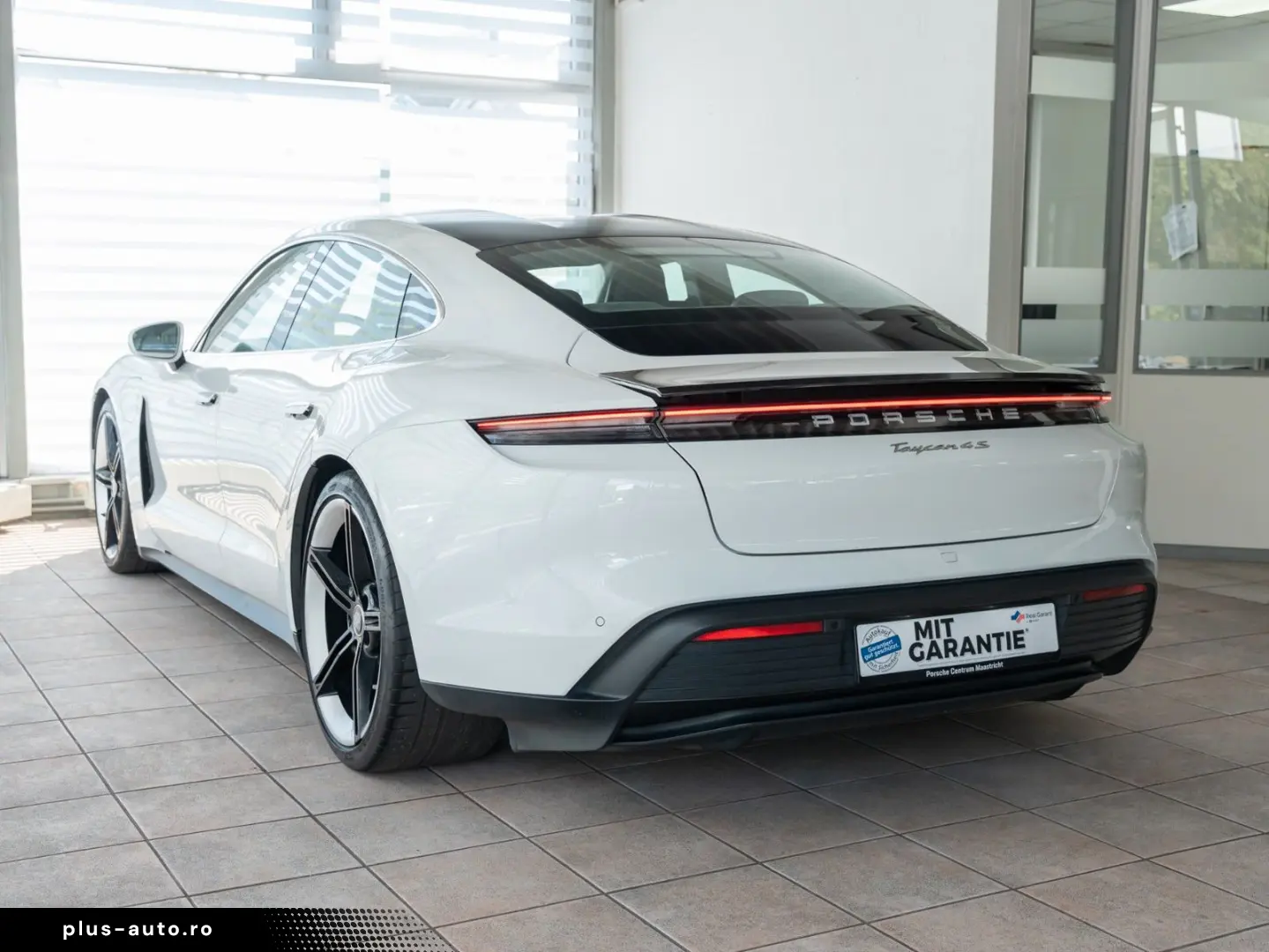 PORSCHE Taycan 4S BOSE LenkHzg Sport-Chrono
