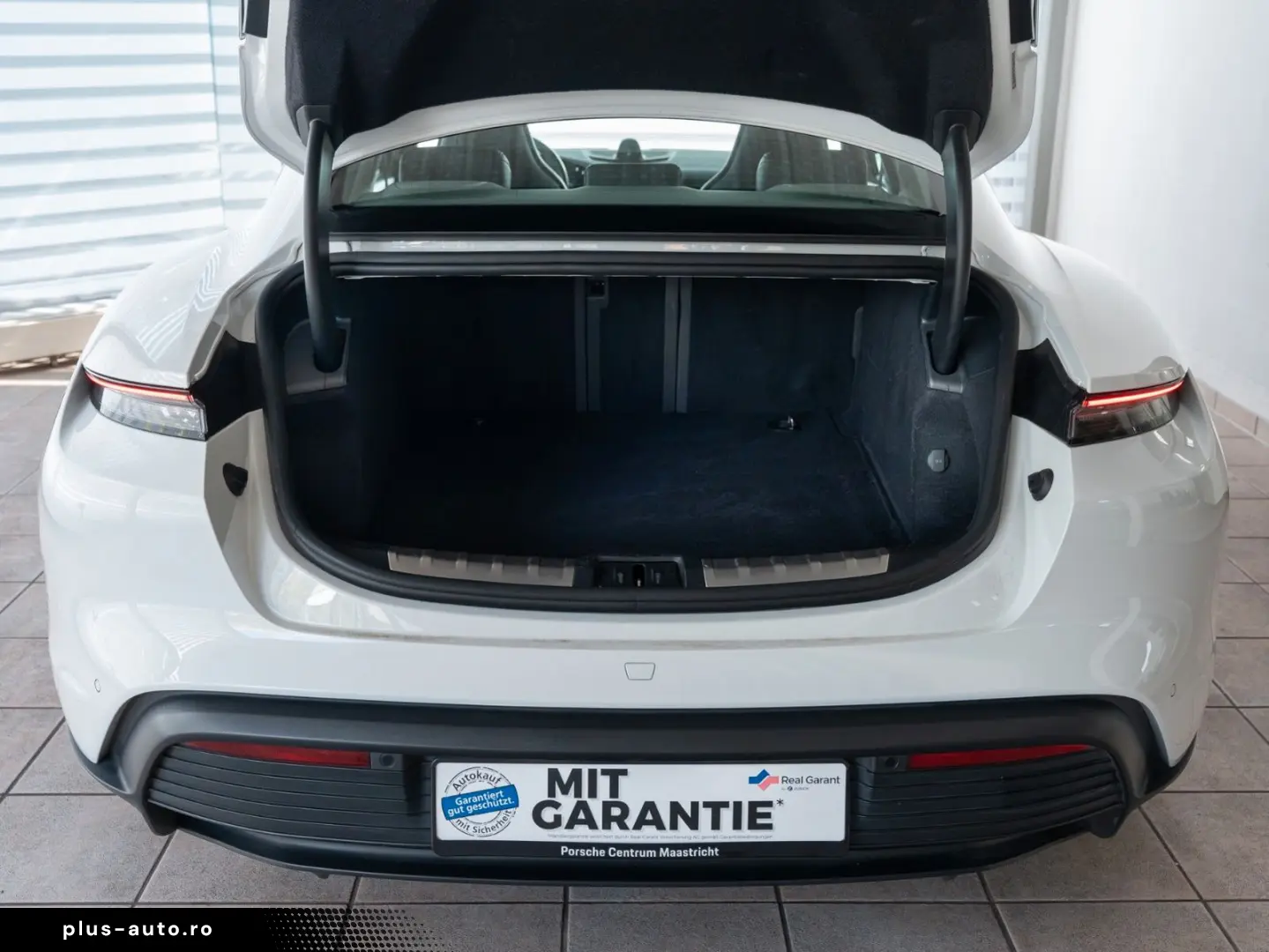 PORSCHE Taycan 4S BOSE LenkHzg Sport-Chrono