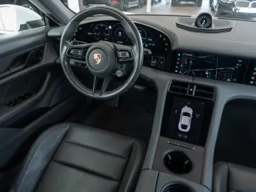 PORSCHE Taycan 4S BOSE LenkHzg Sport-Chrono