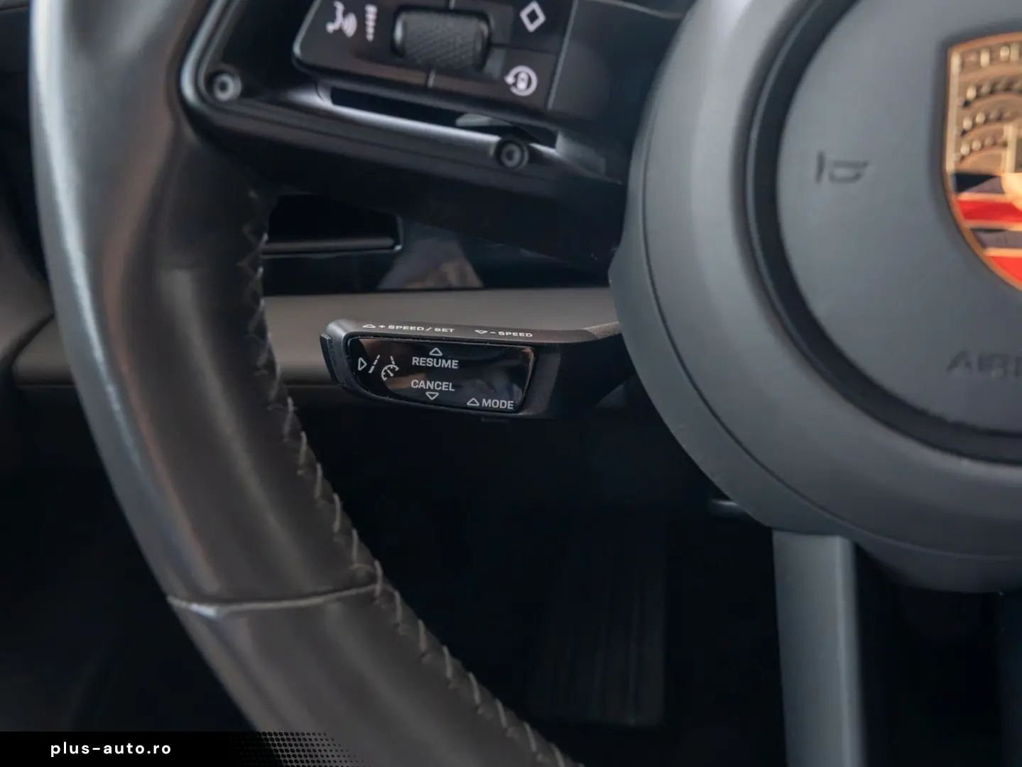 PORSCHE Taycan 4S BOSE LenkHzg Sport-Chrono