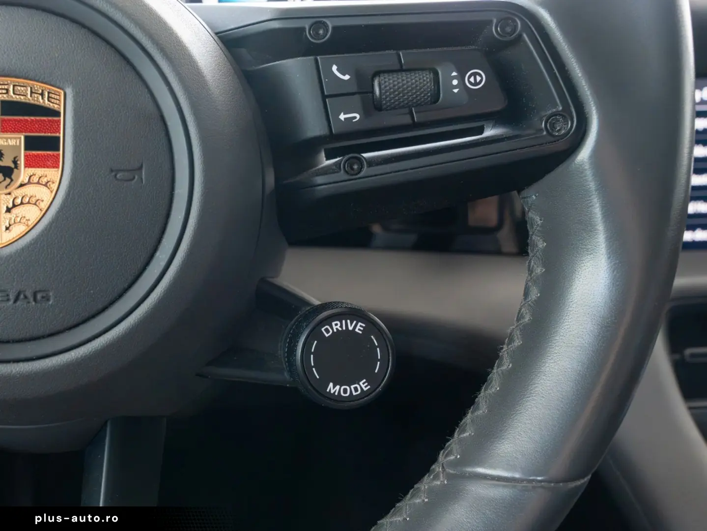 PORSCHE Taycan 4S BOSE LenkHzg Sport-Chrono