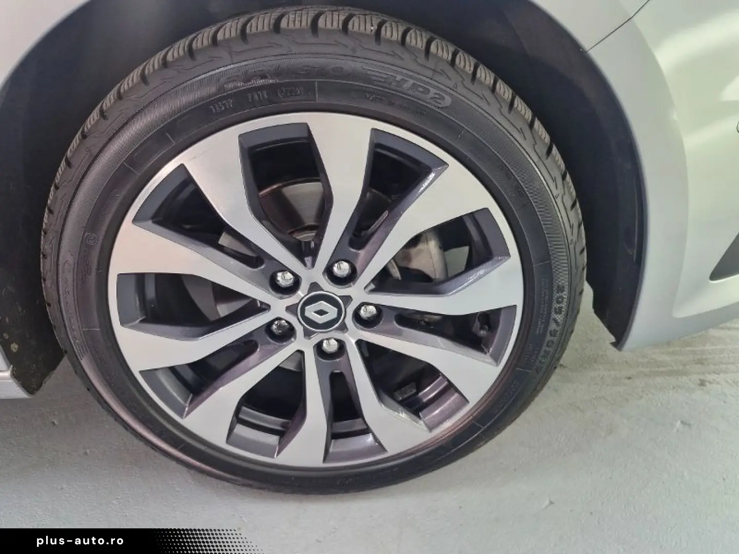 RENAULT MEGANE 1.3 TCe 140 GPF techno EDC