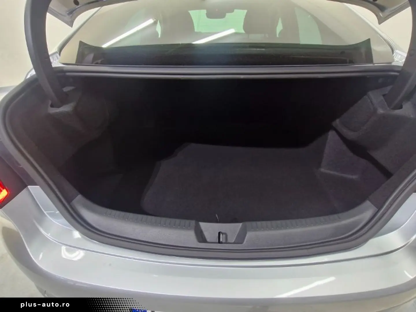 RENAULT MEGANE 1.3 TCe 140 GPF techno EDC
