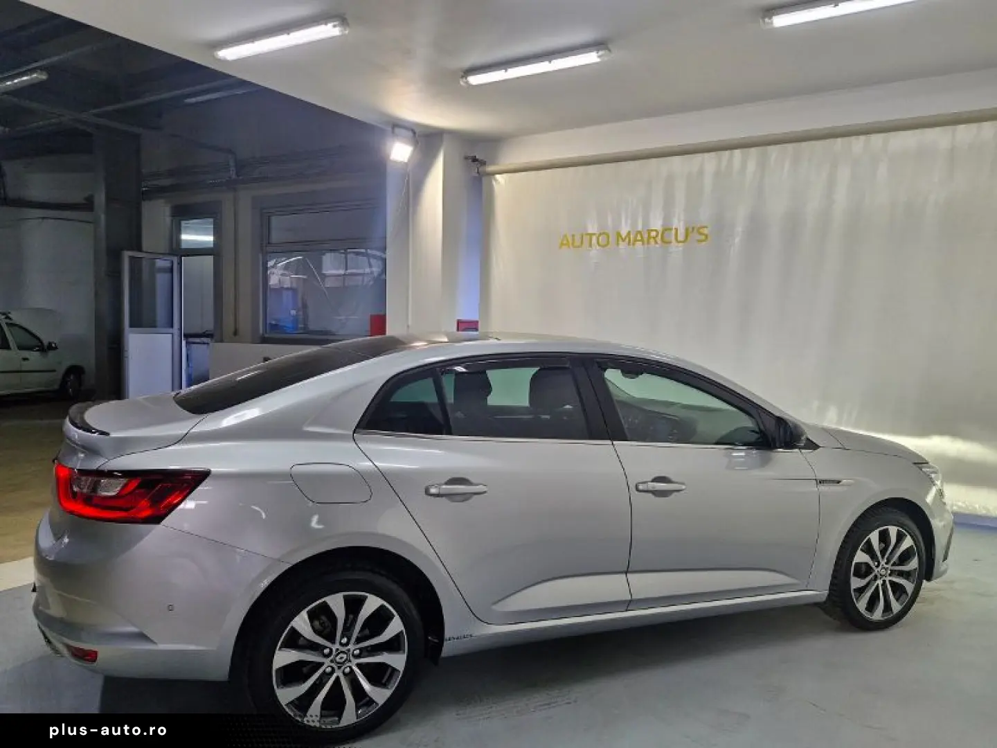 RENAULT MEGANE 1.3 TCe 140 GPF techno EDC