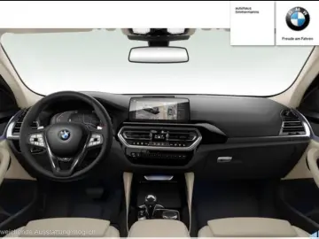 BMW X4 xDrive20i AT Navi Tempom.aktiv Panorama Roof