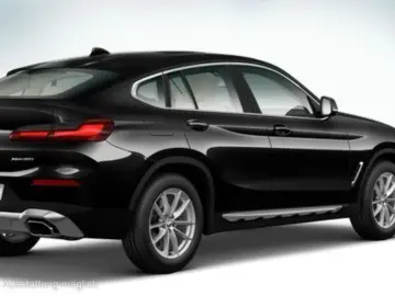 BMW X4 xDrive20i AT Navi Tempom.aktiv Panorama Roof