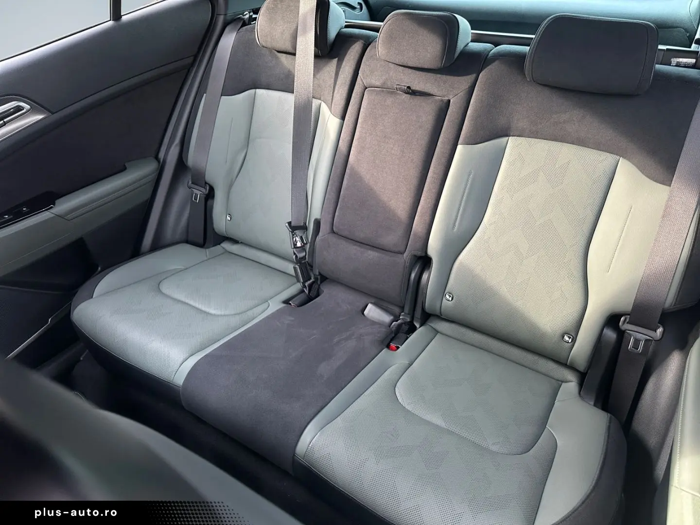 KIA Sportage Nightline Edition 1.6T-GDI 2WD DCT Pano