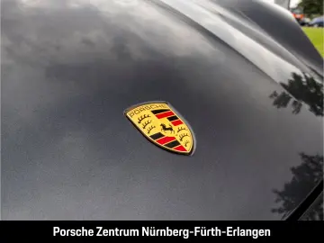 PORSCHE Taycan 75 Jahre Luftfederung inkl. PASM BOSE LED
