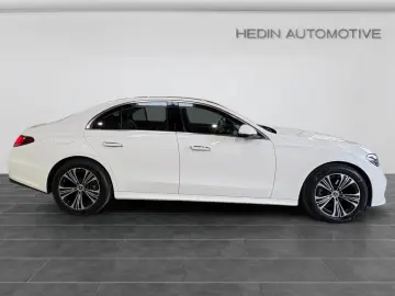MERCEDES-BENZ E 220 d