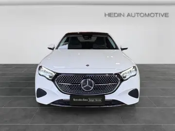 MERCEDES-BENZ E 220 d