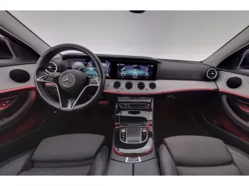 MERCEDES-BENZ E 300 d 4Matic