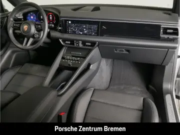 PORSCHE Macan 4