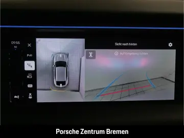 PORSCHE Macan 4