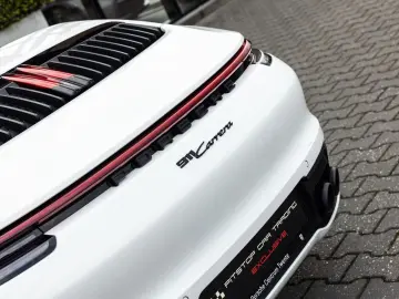 PORSCHE 992 Cabrio 992 3.0 Carrera  385 PK