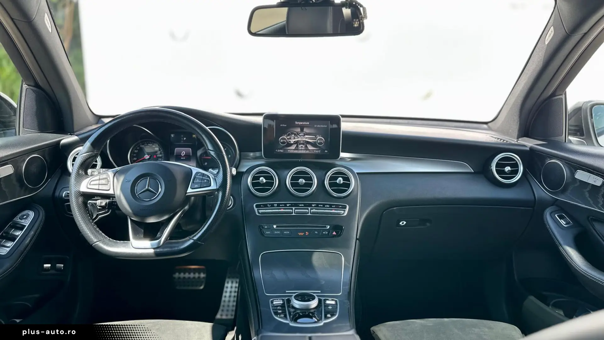 Mercedes-Benz GLC 220 d 4MATIC AMG Line  9G-TRONIC