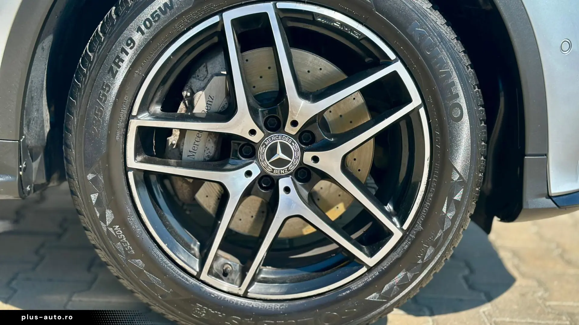 Mercedes-Benz GLC 220 d 4MATIC AMG Line  9G-TRONIC