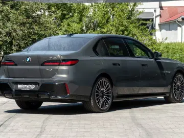 BMW 740d M PRO.MASSAGE.SKY.CRISTAL.INDIVIDUAL5 100