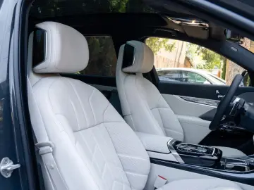 BMW 740d M PRO.MASSAGE.SKY.CRISTAL.INDIVIDUAL5 100