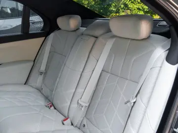 BMW 740d M PRO.MASSAGE.SKY.CRISTAL.INDIVIDUAL5 100