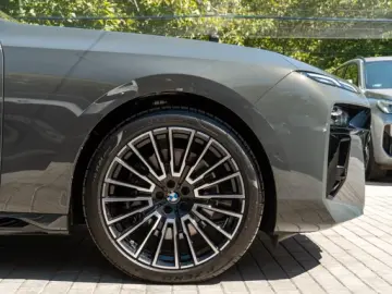 BMW 740d M PRO.MASSAGE.SKY.CRISTAL.INDIVIDUAL5 100