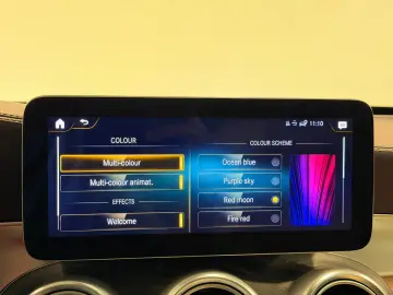 MERCEDES-BENZ GLC 300de 4Matic ACC Matrix Pano Ambilight