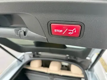 MERCEDES-BENZ GLC 300 DE 4MATIC Coupé PHEV Leder LED Kamera
