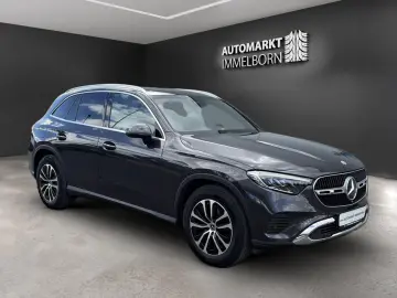 MERCEDES-BENZ GLC 220 d Panorama Memory Kamera Leder…
