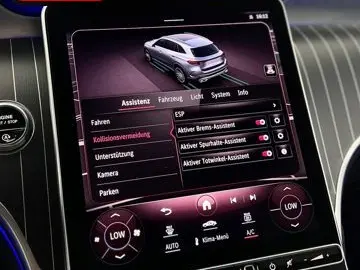 MERCEDES-BENZ GLC 300 d 4M AMG PREMIUM NIGHT AIRMATI…
