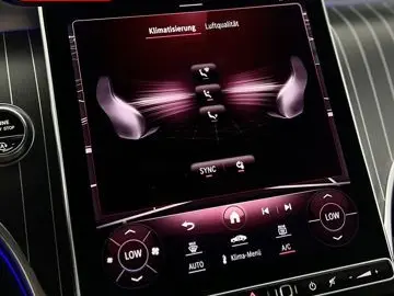MERCEDES-BENZ GLC 300 d 4M AMG PREMIUM NIGHT AIRMATI…