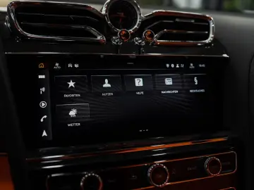 BENTLEY Bentayga S Hybrid  BELUGA-INT 22 LM 1.HAND PANO