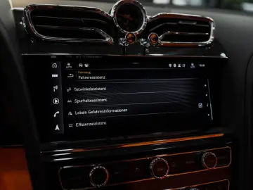 BENTLEY Bentayga S Hybrid  BELUGA-INT 22 LM 1.HAND PANO