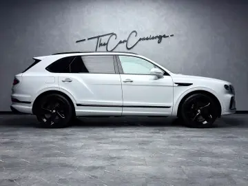 BENTLEY Bentayga V8 EWB BLACKLINE PANO NAIM 22  FULL PPF