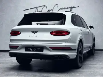 BENTLEY Bentayga V8 EWB BLACKLINE PANO NAIM 22  FULL PPF