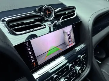 BENTLEY Bentayga V8 EWB BLACKLINE PANO NAIM 22  FULL PPF