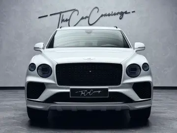 BENTLEY Bentayga V8 EWB BLACKLINE PANO NAIM 22  FULL PPF