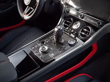 BENTLEY Continental GT Speed FIRST EDITION V8 MULLINER