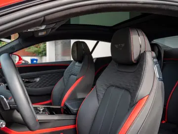 BENTLEY Continental GT Speed FIRST EDITION V8 MULLINER