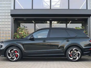 BENTLEY Bentayga S 4.0 V8   Mulliner  Naim Audio  Carbon